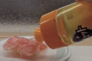 【悲報】はま寿司の『寿司に洗剤ぶっかけテロ』、空前絶後の大炎上