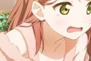 上原歩夢とかいうよく肩を出す中くらいのドスケベ女【ラブライブ！虹ヶ咲】