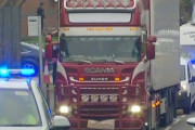 海外「イギリスに密入国しようとした中国人39人がトラック内で全員凍死して見つかる」