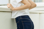 【乃木坂】パッツパツのデニムで下半身がすごいことになってる画像集wwwwwww