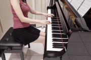 【悲報】台湾人ピアニスト「日本の曲演奏したよ＾＾(動画投稿ﾎﾟﾁｗ)」→日本人「んほ〜ｗ」「デカ胸たまんねぇ」