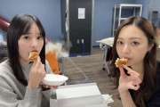 一つのドーナツをわけっ子するうめさくが微笑ましすぎる！！！【乃木坂46】