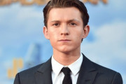 スパイダーマンなどの俳優トム・ホランドがADHDとディスレクシアを公表