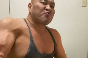 【訃報】「日本一の上腕を持つ男」人気筋肉系ユーチューバーBigarmさんが急死　ステロイド剤を21年間使用