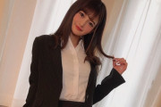 【画像】セクシー女優「写真ﾊﾟｼｬ」男「可愛い、しか～し！下っ腹と太ももが太すぎ！シェイプアップ希望です！」