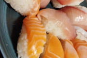 【朗報】寿司、買うより自分で作ったほうが美味くて安い