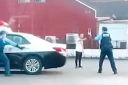 【動画】熊本で警官に2発撃たれても怯まないコンビニ強盗が撮影される。