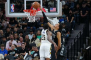 【NBA】ウェンバンヤマのルーキーシーズントップ10プレーを公式が選出！
