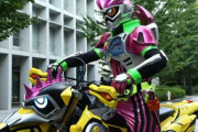 仮面ライダー「今助けに行くぞぉぉ！！」(ﾀﾀﾀﾀﾀﾀﾀｯ) ←いやバイク乗れよ