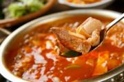 韓国人「韓国式スープの食べ方で『ヘリコバクター菌』に感染する可能性！」チゲを一緒に食べたら危険　韓国の反応