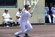 阪神・大山悠輔、降格後初安打　直球をセンターに弾き返す