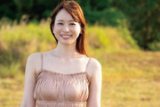 皆藤愛子(今月で42歳)16年ぶりに写真集発売　恥ずかしくなる姿、思い切って収めた（画像あり）