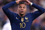 「フランス代表を引退しようとした」ムバッペが告白「猿呼ばわりされて…」