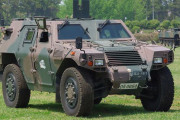自衛隊の「軽装甲機動車」…後継モデルどうなるんだろうね！