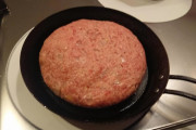 【豪快料理】超でっかいハンバーグ焼く！！！