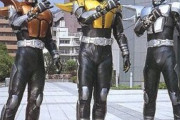 【仮面ライダーカブト】劇場版のライダーって三人一組だと思ってたけど
