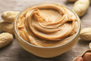 【悲報】日本人がつぶあん・こしあんで言い争っている陰で、アメリカ人はピーナツバターのきめ細やかさで言い争っていた……