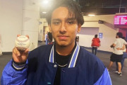 大谷のホームランボールを取った青年「嬉しい。記念に持っておきたい」母親「このボール売りましょ」