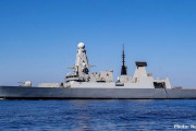 ホルムズ海峡にイギリス海軍の駆逐艦「ダンカン」が到着…フリゲート艦「モントローズ」から任務引継ぎ！
