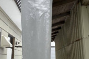 【衝撃画像】なんかすごいツララできててワロタ