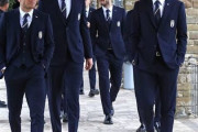 【画像】イタリアのサッカー選手カッコよすぎるやろ
