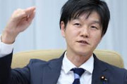 【悲報】記者「なぜ現金より事務経費かかるお米券？」→鈴木農水相「事務経費はどんなやり方でもかかります」