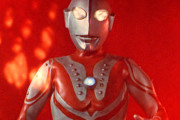 【ウルトラマン】パチスロ用にデザインをアレンジした結果･･･