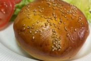 ハンバーガーの中にハンバーガー？！世界中で大バズりの「インサイドバーガー」作るで