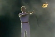 【動画】1992年バルセロナ大会では、聖火を矢につけてぶっ飛ばしていた！！ｗｗｗ