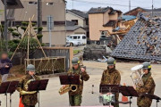 自衛隊音楽隊の慰問演奏、中島みゆきさん「糸」で涙誘う…穴水町の避難所「グッときた」！