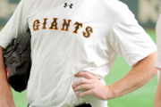 【悲報】巨人、とんでもない暴挙に出る