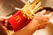 マクドナルド、ポテトを頼んだ客が「よく言う言葉」に店員がうんざり