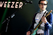 WEEZERのリヴァース・クオモさん「いつかスコリバとコラボレーションしてほしい」