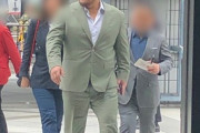 【画像】元横綱さん、サンドウィッチマンみたいになる