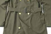 私服で軍放出品のトレンチコート着るのってどうなん？