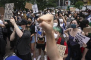 「黒人の命は大事」東京でも人種差別に抗議の集会　海外の反応