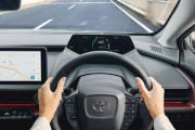 トヨタの最新の車を試乗したワイ、先進装備にビビる