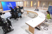 【画像】ワールドビジネスサテライトのスタジオでの感染対策ｗｗｗ
