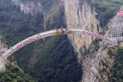 【画像】中国で絶賛建設中の橋がこちら