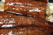 「日本ヤバイ、こんな美味しいウナギは初めて食べたよ」