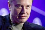 イーロン・マスク氏、ゲーム実況をするもゲーム内でめちゃくちゃいじめられて激怒、配信を中止してしまうｗｗｗ