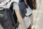 超美人のUber eats配達員のお姉さんｗｗｗｗｗｗｗ