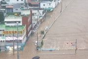 【悲報】韓国、逝くｗｗ　大洪水ｗｗｗｗｗ