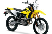 【悲報】スズキ、待望のDRZ400新型発表→5分後に外車が完全上位互換を発表ｗｗｗｗｗｗ