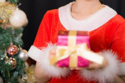 男「まさか今年のクリスマスもお前と過ごす羽目になるとはな…」
