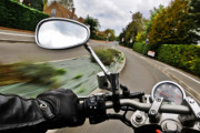 バイク歴20年なんだが疑問がある