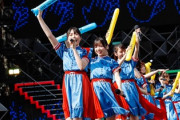 【日向坂46】ケヤフェスでの新衣装、機能面がめちゃくちゃ計算されてそう