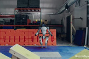 【動画】ボストンダイナミクス社のロボット、おまえらより身体能力が高くなる