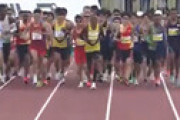 福岡国際マラソンで大会車両が選手をはねて骨折のけが ⇒ 選手は骨折したまま完走