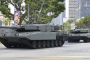 最新装備を多数配備するシンガポール軍、パレードにレオパルト2SG戦車などが登場！
